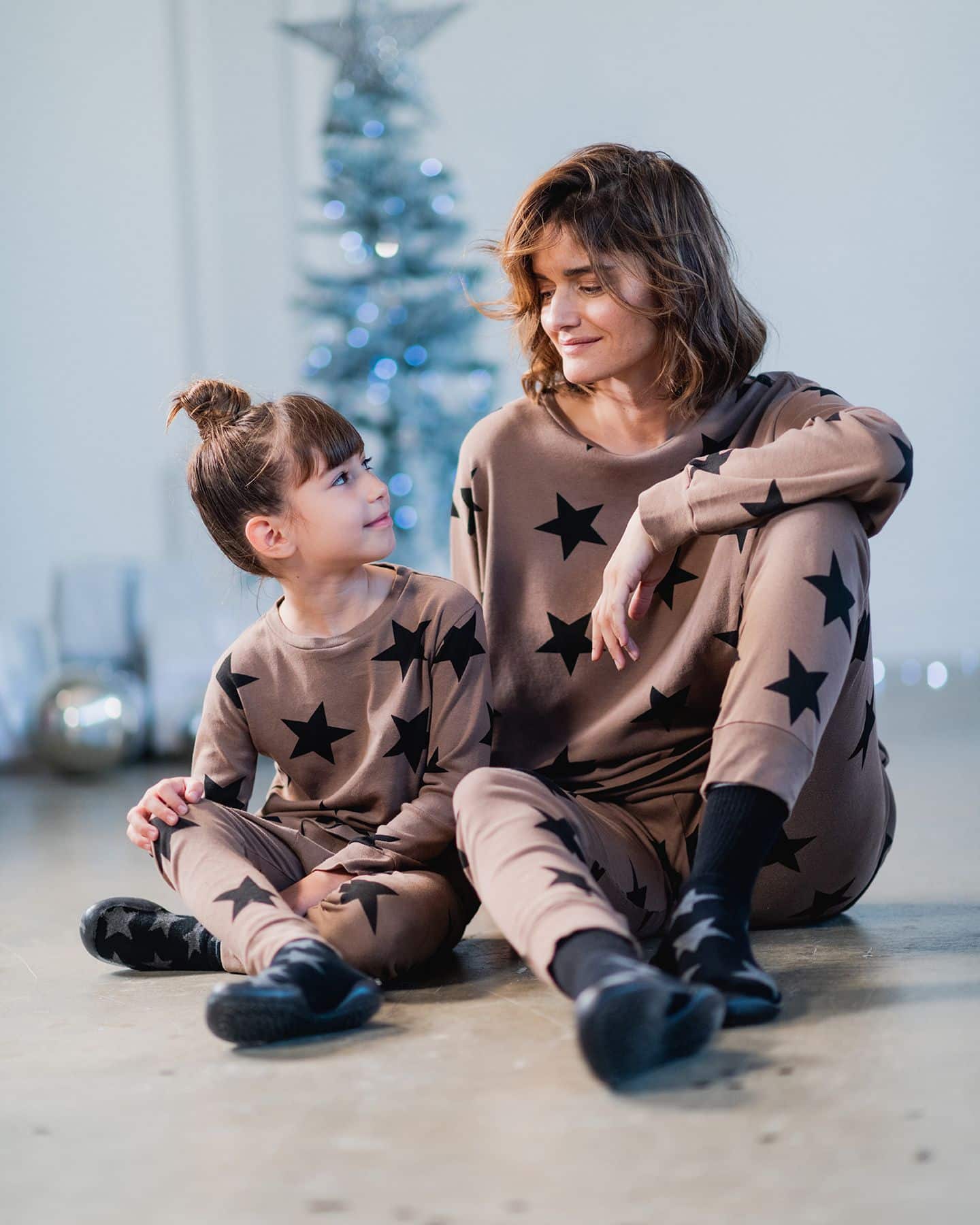 nununu brown stars mommy & me set